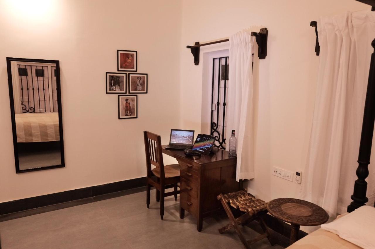 Parul - Elegant Heritage Home At The Heart Of Shantiniketan Εξωτερικό φωτογραφία